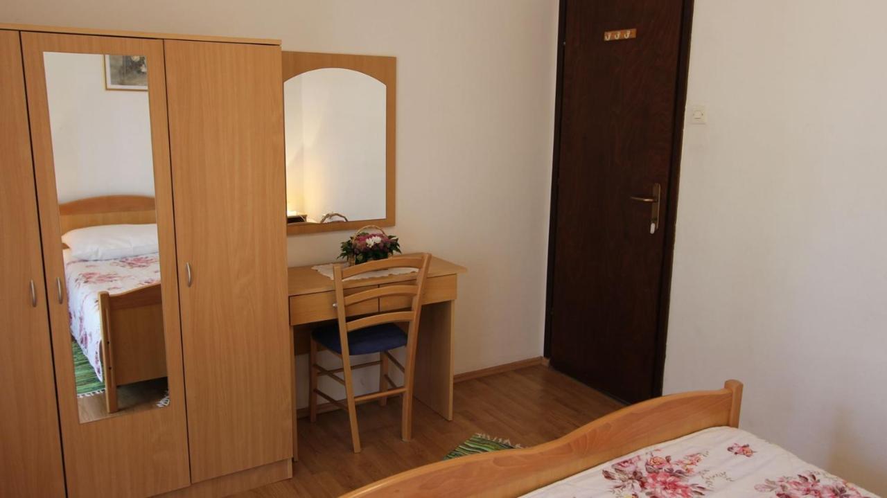 Apartments Trupec Malinska Ngoại thất bức ảnh